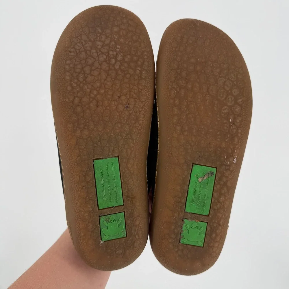 El Naturalista 5768 Black Nubuck Leather Mary Jane Flats Women Size 40
